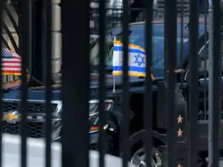 އެމެރިކާގެ ރައީސް ޑޮނަލްޑް ޓްރަމްޕް، އިޒްރޭލުގެ ބޮޑުވަޒީރު ބެންޖަމިން ނަތަންޔާހޫ އާ ބުދަ ދުވަހު ވައިޓް ހައުސްގައި ބައްދަލުކުރައްވައިފި