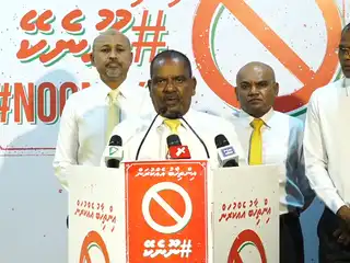 މުޅި ސަރުކާރުން ފާޅުގައި ރިޝްވަތު ބަހާއިރު، ހުރިހާ މިނިވަން މުއައްސަސާ އެއް އޮތީ ނިދާފައި: ޝާތިރު 