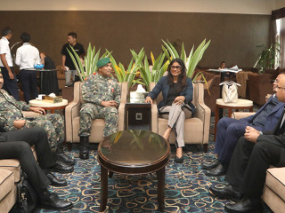 ޑިފެންސް މިނިސްޓަރ އިންޑިޔާއަށް ކުރެއްވި ދަތުރުފުޅު ނިންމަވާލެއްވުމަށްފަހު ރާއްޖެވަޑައިގަތުން