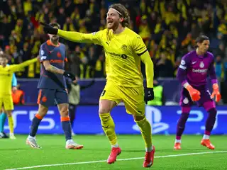 ބޯޑޯ ގިލްމް އަތުން ބަލިވެ، އިންޓަރ ޕްރެޝަރަށް 