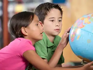 150 އަށް ވުރެއް ގިނަ ދަރިވަރުންނާއެކު ކުޅުދުއްފުށި ސިޓީ ކައުންސިލްގެ ޕްލޭ ސްކޫލުގެ ކިޔެވުން މާދަމާ ރަސްމީކޮށް ފަށަނީ