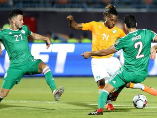 އައިވަރީ ކޯސްޓް އަދި އަލްޖީރިއާ ބައްދަލު ކުރި މެޗުގެ ތެރެއިން