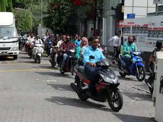 މާލޭގެ މަގުމަތީގައި ސައިކަލުތަކެއް ދުއްވާފައިދަނީ