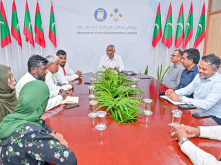 The president met members of HDh. Nolhivaranfaru council and WDC on Sunday