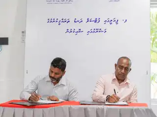 The Ministry of Sports, Fitness and Recreation has signed an agreement with the Maldives Transport and Contracting Company (MTCC) to undertake the development of a futsal ground in F. Feeali.