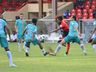 ގައުމީ ފުޓްބޯޅަ ދަނޑުގައި މިހާރު ކުރިއަށްދާ ދިރާގު ދިވެހި ޕްރިމިއާ ލީގުގެ މެޗެއްގެ ތެރެއިން