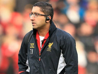 މީގެ ކުރިން ލިވަޕޫލްގައި މަސައްކަތް ކޮށްފައިވާ ޑރ. ޒަފް އިގްބާލް