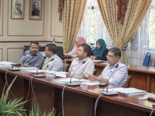 މިނިވަން މުއައްސަސާތަކުގެ ކޮމެޓީގެ ބައްދަލުވުން