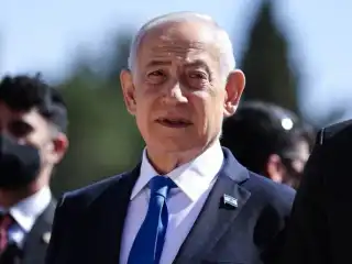 ނަތަންޔާހޫ އަށް މައާފު ދިނުމުގެ ކުރިން، މަޝްވަރާ ކުރަން އިޒްރޭލްގެ ރައީސް ދައުވަތު ދެއްވައިފި