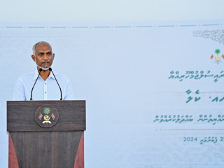 President Muizzu speaking to Kelaa residents
