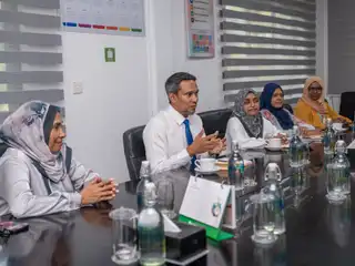 ފުވައްމުލައް ސިޓީގެ ވެމްކޯ އަދި ފެނަކަ ބްރާންޗުގެ މުވައްޒަފުން ވަކިކުރަމުން ދާތީ އެކަމުގެ ކަންބޮޑުވުން ފާޅުކޮށްފި