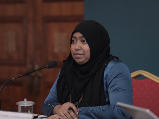 ޑރ. ނަޒްލާ ރަފީގް