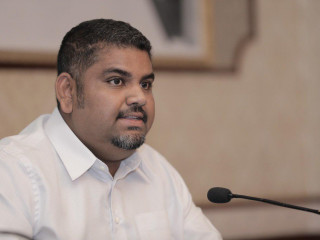 ކޮވިޑް-19 ގެ ތަރުޖަމާނު މަބްރޫކް އަޒީޒް