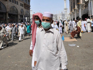 މަގުމަތީގައި މީހުންތަކެއް ހަރަކާތްތެރިވަނީ