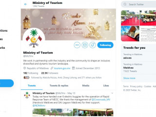 ޓުއަރިޒަމް މިނިސްޓްރީގެ ޓްވިޓާއެކައުންޓްގެ ހޯމް ޕޭޖް؛ އެކައުންޓް ހެކް ކުރި މައްސަލަ ފުލުހުން ބަލަމުން އަންނަ އިރު އެފްބީ ޕޭޖްގައި ވެސް ސަރުކާރާއި ދެކޮޅު ޕޯސްޓްތަކެއް ވަނީ ކޮށްފައި