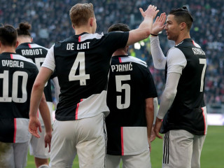 ޔުވެންޓަސް އަދި ފިއޮރިންޓީނާ ބައްދަލުކުރި މެޗުގެ ތެރެއިން