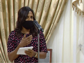 އާދިއްތަ ދުވަހުގެ ރޭ މަޖިލިސް އިދާރާގައި ބޭއްވި ބައްދަލުވުމުގައި މެޑަމް ފަޒްނާ އަޙުމަދު ވާހަކަދައްކަވަނީ