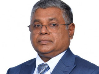 އައްޑޫ އިކުއިޓޯރިއަލް ހޮސްޕިޓަލުގެ ސީއީއޯ އަކަށް އައްޔަން ކުރެއްވި ޑރ. މުހައްމަދު ސޯލިހު