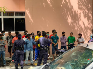 ރާއްޖޭގައި ގަވާއިދާ ޚިލާފަށް އުޅޭ ބިދޭސީން