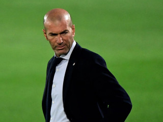 ރެއާލް މެޑްރިޑުގެ ކޯޗު ޒިނެދިން ޒިދާން