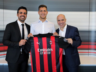 އޭސީ މިލާނާ ގުޅުނު ޕޯޗުގަލުގެ ޒުވާން ޑިފެންޑަރު ޑިއޭގޯ ޑަލޮޓް