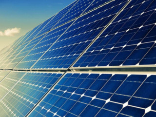 ސޯލަރ ޕީވީ ހައިބްރިޑް ސިސްޓަމް ބޭނުންކުރަން ފަށައިފި