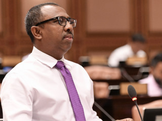 އެމްޑީޕީގެ ޕީޖީ ގްރޫޕް ލީޑަރ އަލީ އާޒިމް- އޭސީސީއަށް ފާޑުވިދާޅުވެ ވަނީ ވާހަކަދައްކަވާފައި