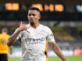 ވުލްވްސް އާއި ސިޓީ ބައްދަލުކުރި މެޗުގެ ތެރެއިން: މި މެޗުން ސިޓީ މޮޅުވީ 3-1 ން