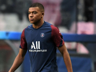 ފްރާންސްގެ ޕީއެސްޖީގެ ޒުވާން ފޯވާޑް ކީލިއަން އެމްބާޕޭ