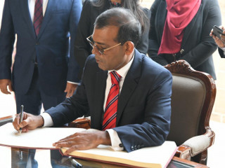 ރައީސް ނަޝީދު އެންމެ ފަހުން އިންޑިއާއަށް ކުރެއްވި ދަތުރުފުޅުގެ ތެރެއިން
