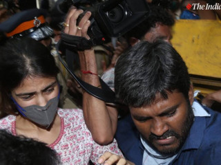 ރިއާ ޗަކްރަބަތީ