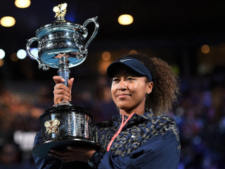 އޮސްޓްރޭލިއަން އޯޕަންގެ ތައްޓާއެކު ޖަޕާނުގެ ނައޯމީ އޮސާކާ