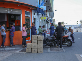 މިހާލަތުގައި ކޭކުފަޅާ އަތްޖަހާކަށް ނުވޭ، ލިބޭ ހިތާމަ މާ ބޮޑު!