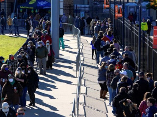 އެމެރިކާގެ ރިޔާސީ އިންތިޚާބުގައި ވޯޓުލުމަށް ގިނަ ބަޔަކު ނިކުމެ