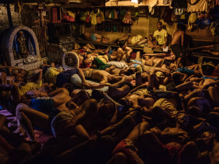 ކޮވިޑް-19 ގެ ބިރަށް، ފިލިޕީންސްގައި 9،000ށް ވުރެ ގިނަ ގައިދީން ޖަލުން މިނިވަންކޮށްފި