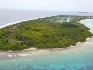 ނ. މަނަދޫ މަތިން ނަގާފައިވާ މަންޒަރެއް