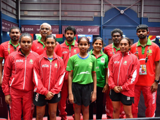 ރައީސް ސޯލިހުގެ ދެކަނބަލުން ރާއްޖޭގެ ކުޅުންތެރިންނާއެކު