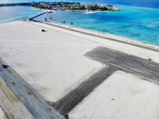 ހޯރަފުށި އެއާޕޯޓުގެ މަސައްކަތް ބާރު ސްޕީޑްގައި ކުރިއަށްދާ ކަމަށް އެމްޓީސީސީން ބުނޭ