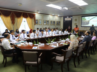 މޫސުމަށް އަންނަ ބަދަލުތަކާއިބެހޭ ބިލް ދިރާސާކުރުމަށް ބާއްވާ ކޮމިޓީގެ ބައްދަލުވުން މާދަމާ