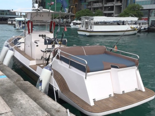 އަލްޝާލީ މެރިންގެ އެކްޝަން 25 ފިޝިންގ ލޯންޗް