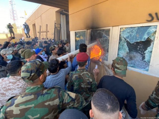 އިރާގު އެމްބަސީ ގައި ކުރަމުންދާ މުޒާހަރާތަކުގެ ތެރެއިން