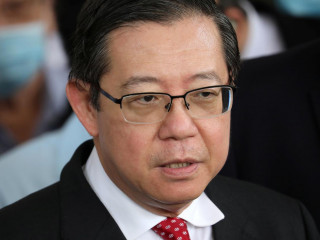 މެލޭޝިޔާގެ ކުރީގެ ފިނޭންސް މިނިސްޓަރުގެ މައްޗަށް ކޮރަޕްޝަންގެ ދައުވާ އުފުލައިފި