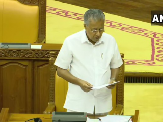 ސްޓޭޓުގެ ޗީފް މިނިސްޓަރ ޕިނެރާޔީ ވިޖޭޔަން ސަރުކާރުގެ ނިންމުން އިޢުލާން ކުރައްވަނީ