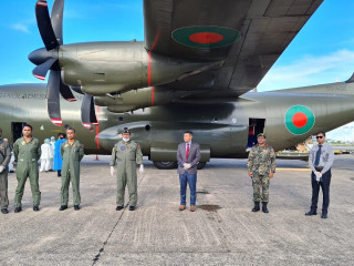 Bangladeshi Armed Forces flight arrived with 71 Maldivians on Monday