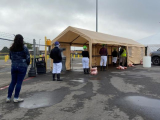 އެމެރިކާގެ އޮކްލަހަމާގައި އާންމުން ޓެސްޓް ހެދުމަށް ކިއު ހަދާފައި