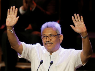 ސްރީލަންކާގެ ރައީސް، އެމެރިކއެމެރިކާ ރައްޔިތުންގެ ލިސްޓުން ވަކިވެވަޑައިގެންނެވީ ރިޔާސަތައް ކުރިމަތިލައްވަން