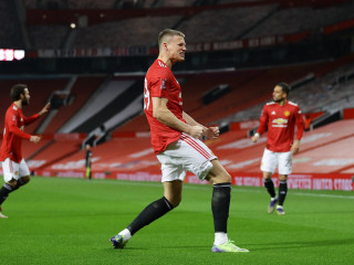 މެންޗެސްޓާ ޔުނައިޓެޑާއި ވަޓްފޯޑް ބައްދަލުކުރި މެޗުގެ ތެރެއިން: މި މެޗުން ޔުނައިޓެޑް މޮޅުވީ 1-0 ން