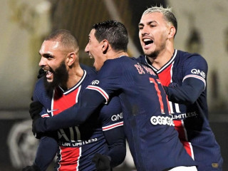 އެންޖާސް އާއި ޕީއެސްޖީ ބައްދަލުކުރި މެޗުގެ ތެރެއިން: މި މެޗުން ޕީއެސްޖީ މޮޅުވީ 1-0 ން