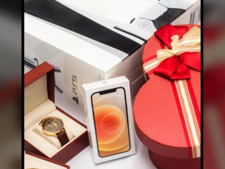 މޯލްޑިވްސް ވޭވްގެ ގިވް އަވޭގެ ބައެއް ހަދިޔާ