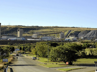 ކޮވިޑް-19 އައުޓްބްރޭކް: ދުނިޔޭގެ އެންމެ ފުން ރަން ނަގާ މައިން ބަންދުކޮށްފި